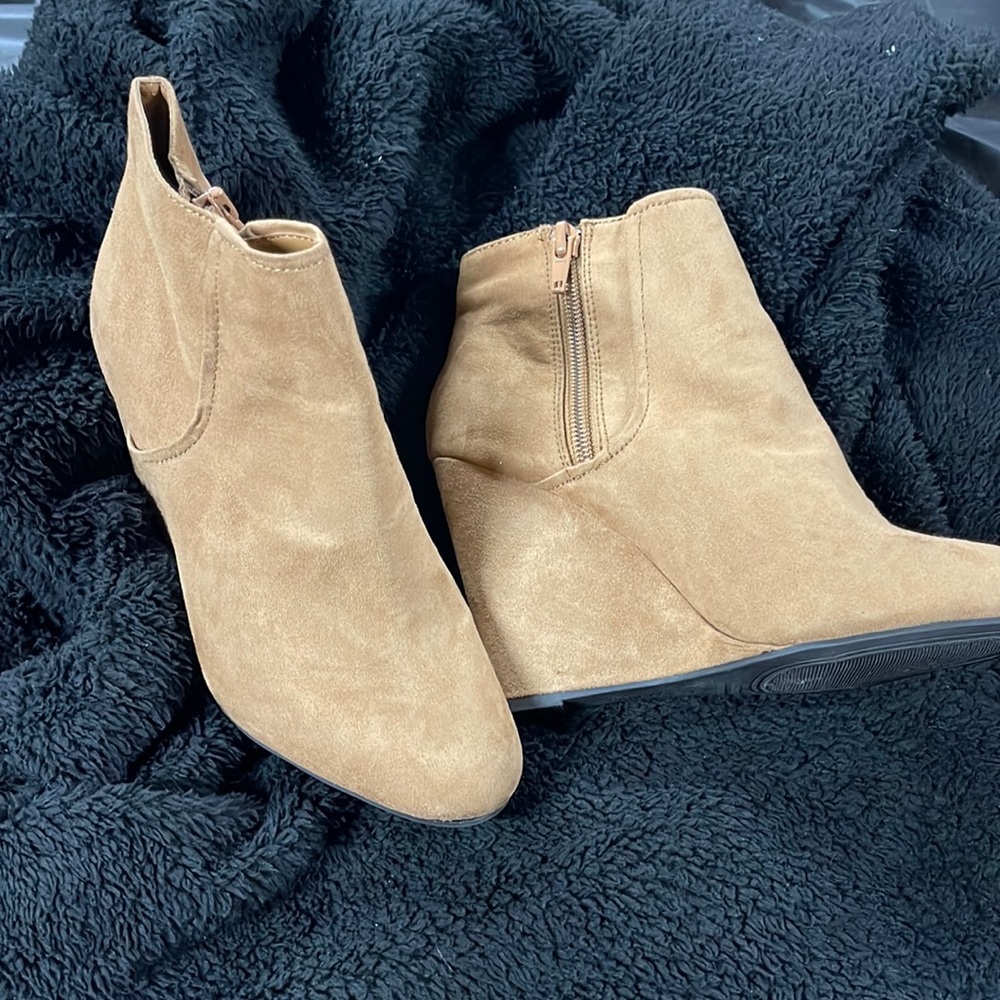 Forever 21 Suede Bootie Style Wedges